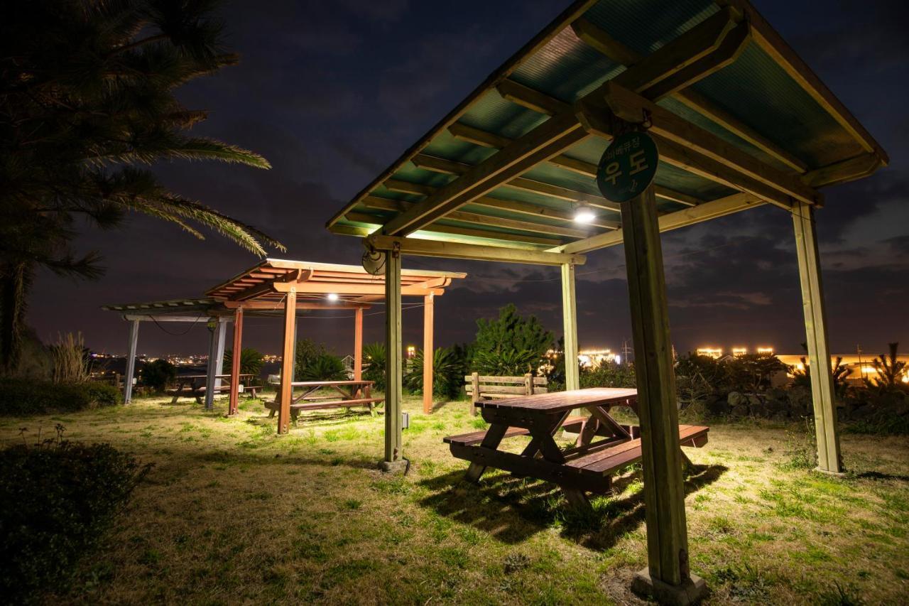Jeju Tovice Condo Family Eksteriør bilde