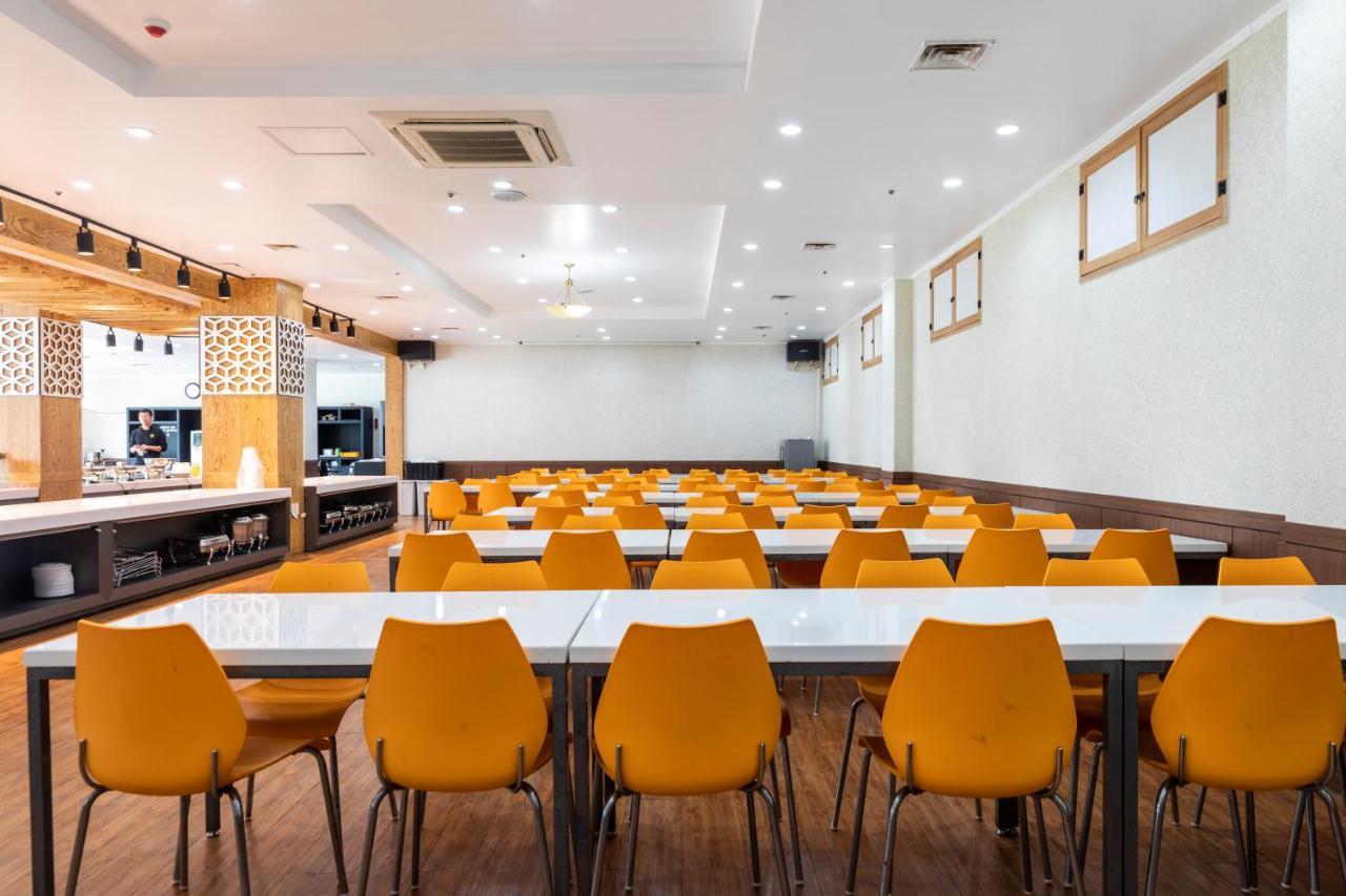 Jeju Tovice Condo Family Eksteriør bilde