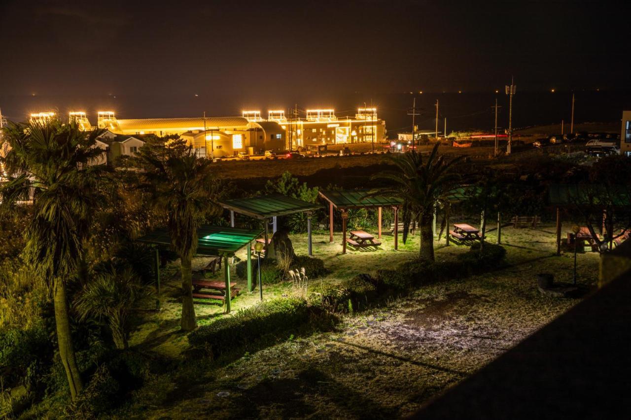 Jeju Tovice Condo Family Eksteriør bilde