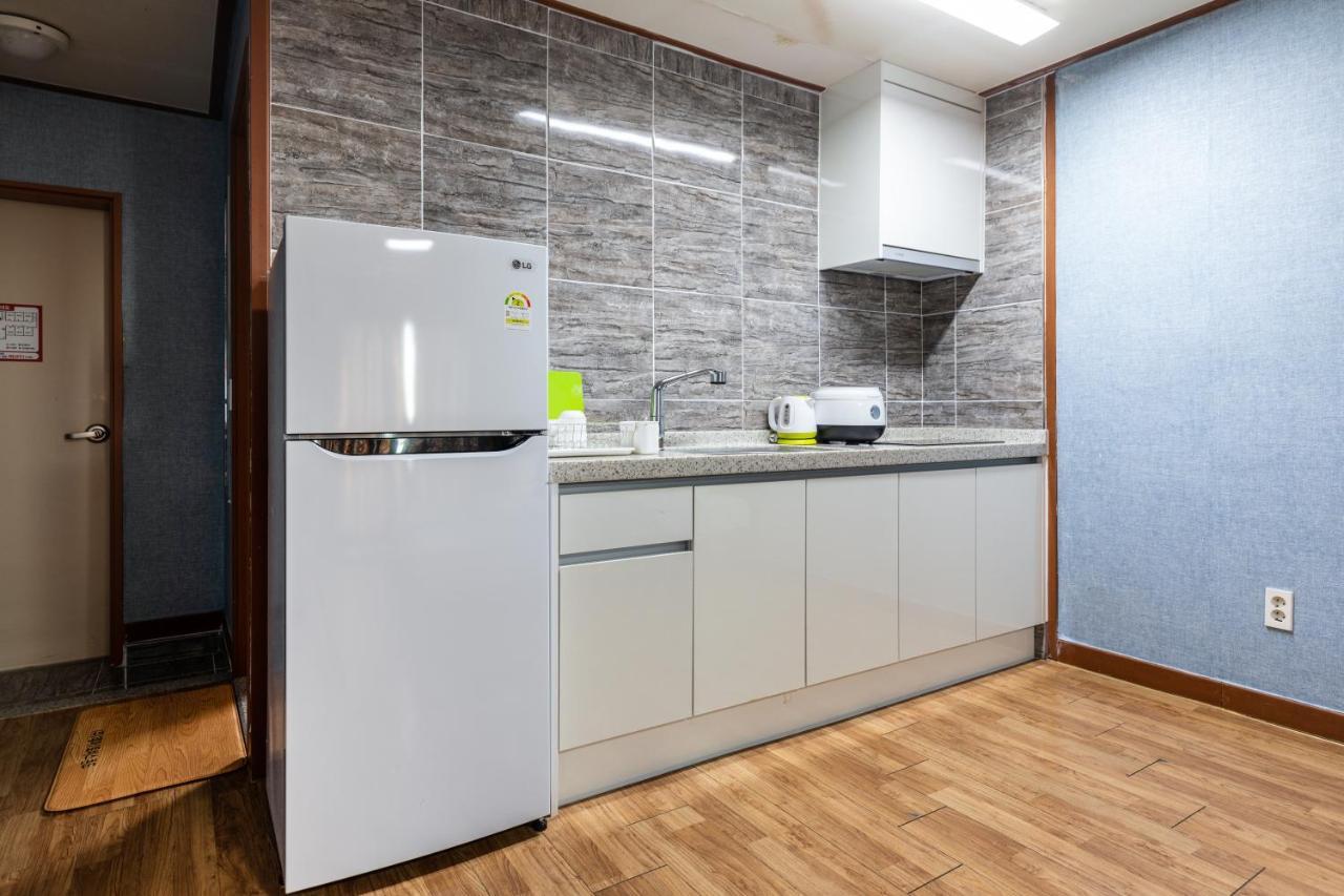 Jeju Tovice Condo Family Eksteriør bilde